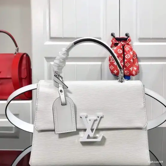 LOUIS PM GRENELLE VUITTON 0419